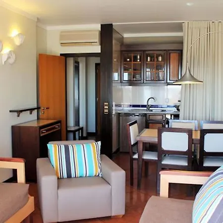 Perfect 1 Bedroom *